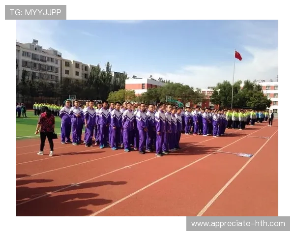 奥尔德姆俱乐部宣布重大人员变动 迎接新赛季挑战